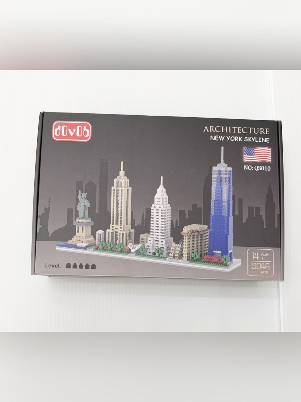 NEW dOvOb Architecture New York City Skyline Building Set
